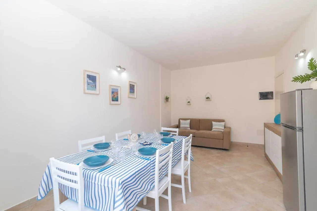 Apartament Appartamento Rosmarino In The City Center - Happy Rentals Santa Teresa Gallura Włochy